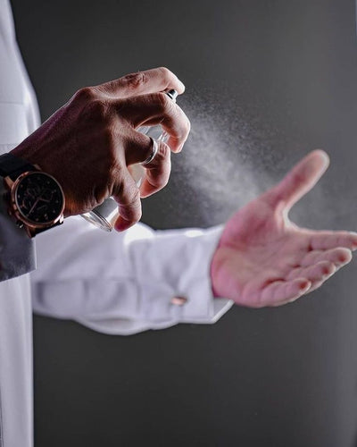 What is the Difference Between Deo and Perfume?